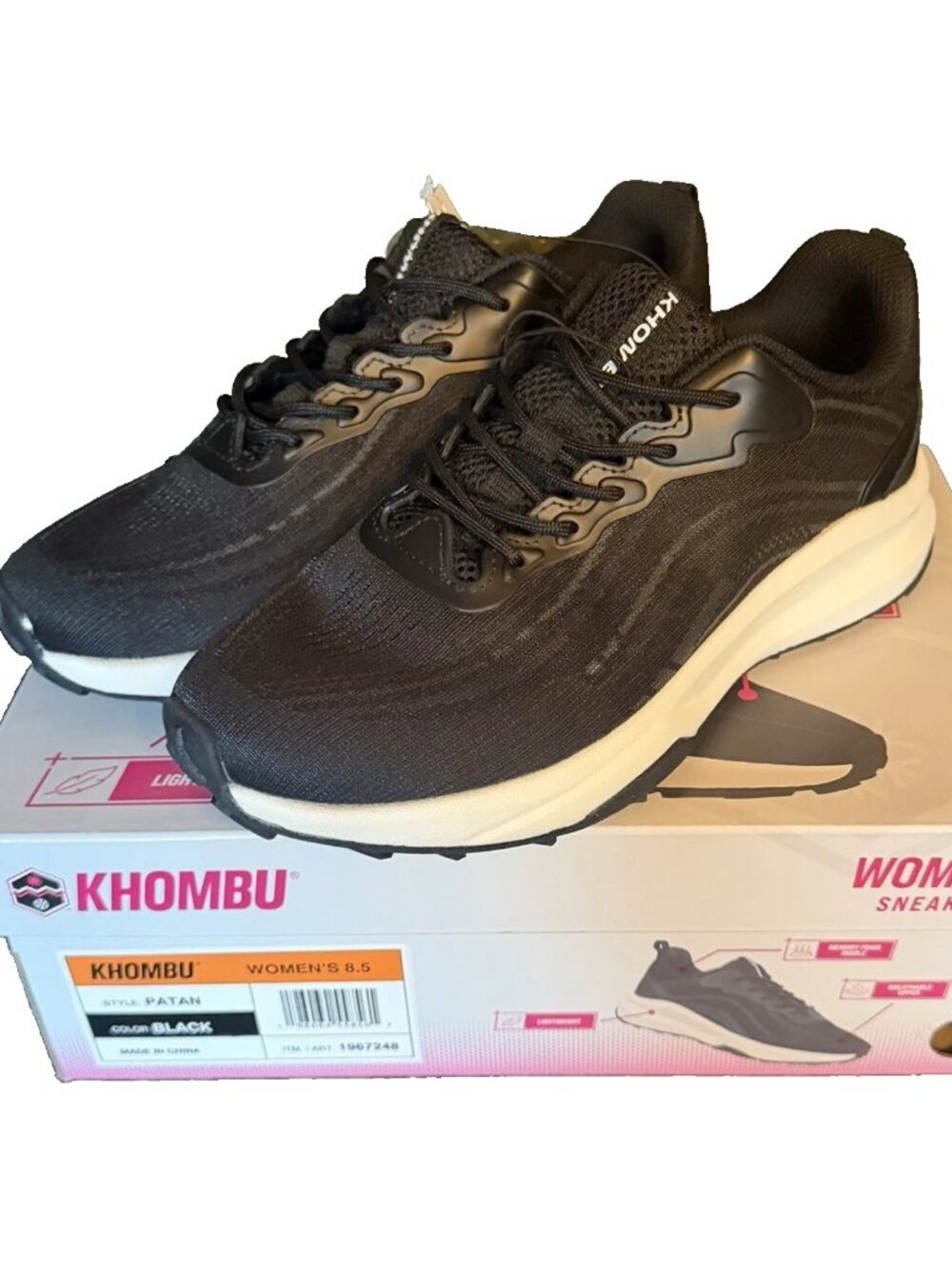 NEW Khombu Women Comfort Sneakers 8.5 - Patan Black #1967248